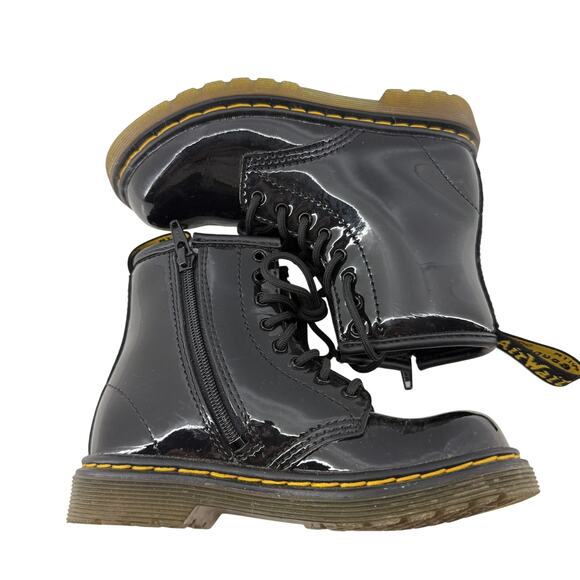 Dr. Martens Toddler Black Patent Leather Lace Up Combat Boots Size 9 - Picture 4 of 10